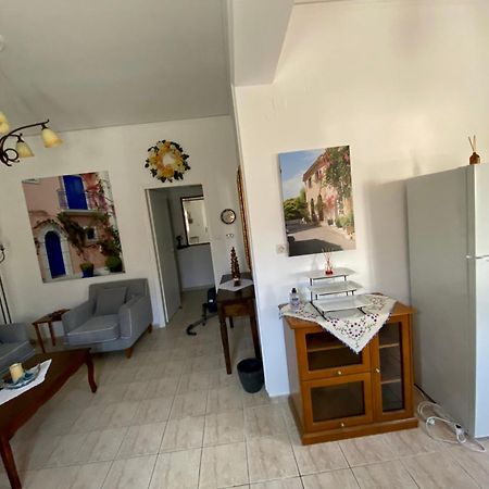 Gallery Apartments Ликсури Экстерьер фото