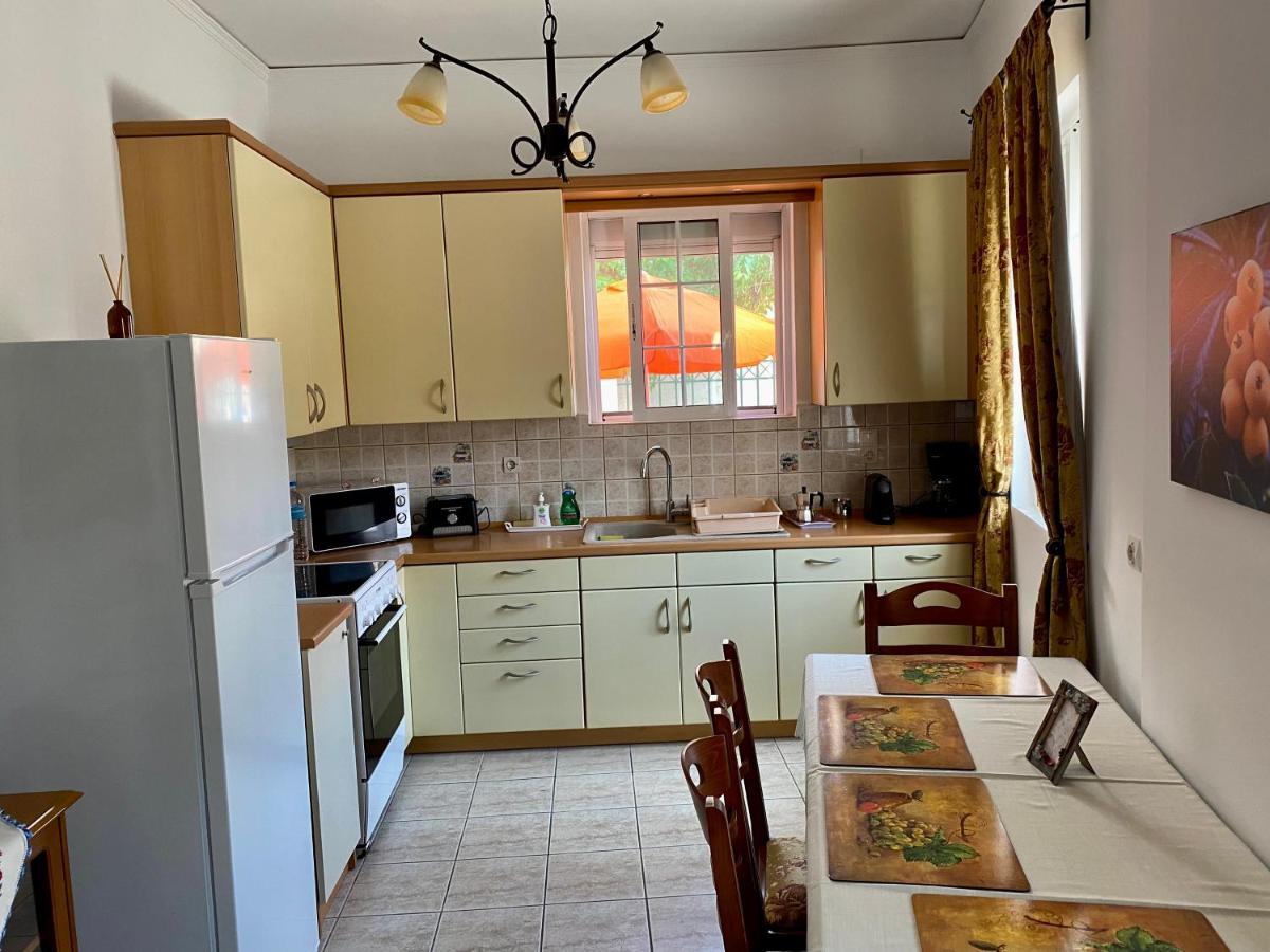 Gallery Apartments Ликсури Экстерьер фото