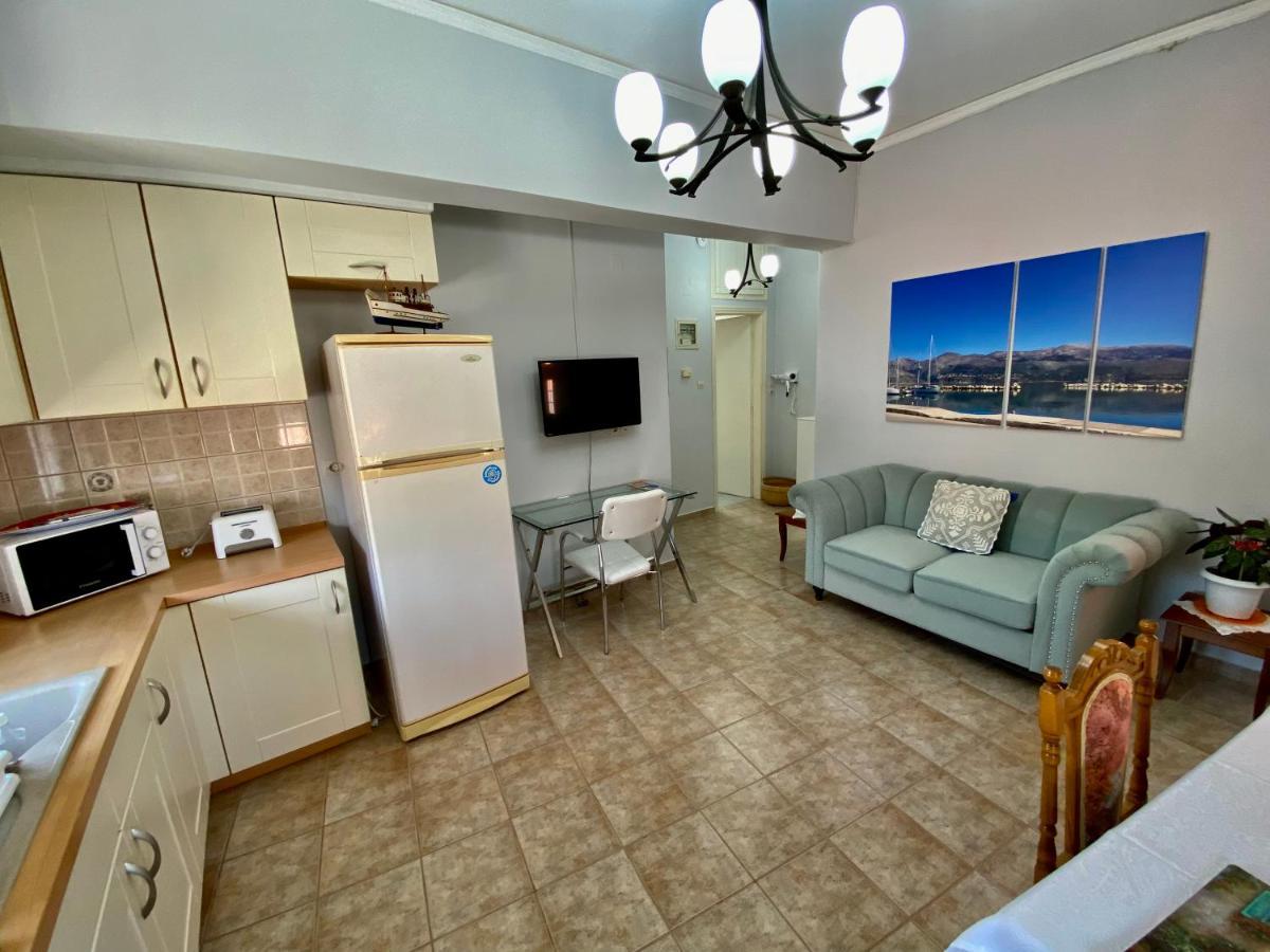 Gallery Apartments Ликсури Экстерьер фото