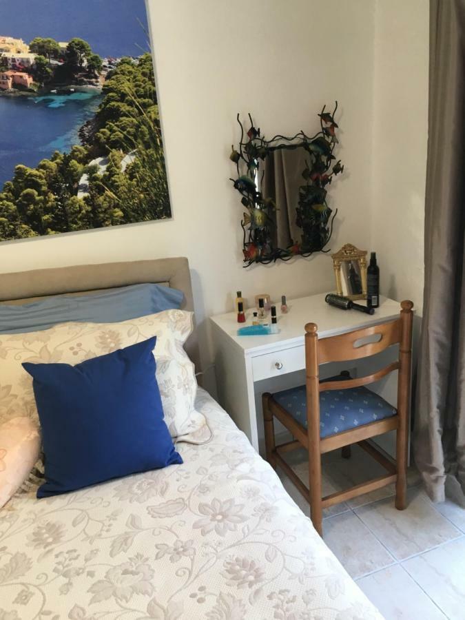 Gallery Apartments Ликсури Экстерьер фото